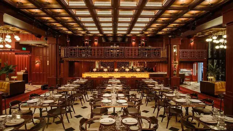 El histórico teatro en Callao abre sus puertas y esto sale cenar con show incluido