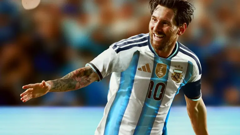 Habrá que trasnochar: FIFA confirmó horarios de los partidos de Argentina en el Mundial