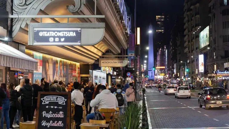 El plan de la Ciudad para revivir la noche porteña: seguridad, transporte, salud y más