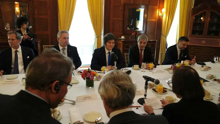 Javier Milei se reunió con empresarios en Nueva york