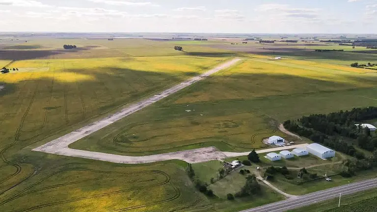 Otra importante ciudad de la Provincia de Buenos Aires podría sumar vuelos a Aeroparque