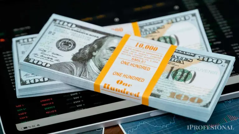 Argentina retoma el crédito tras 8 años y la City calcula el próximo salto del dólar