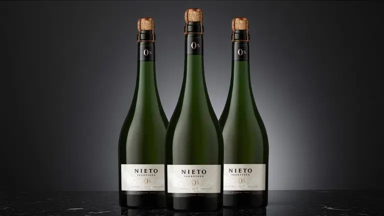 Probamos el primer vino espumante 0% alcohol de Argentina: este es nuestro veredicto