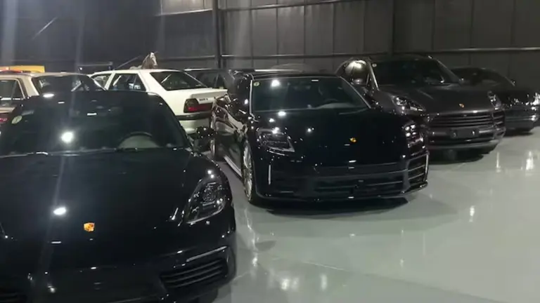 Allanaron la quinta de Pilar adjudicada a autoridades de la AFA: secuestraron 45 autos de lujo o de colección