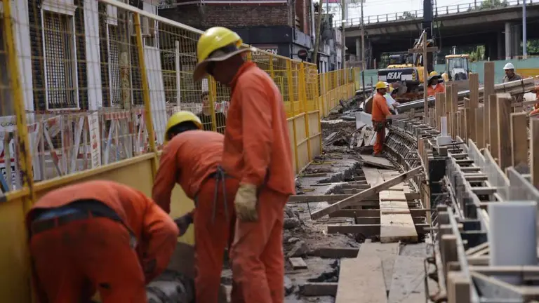 Nuevo paso bajo nivel en CABA: dónde estará y cómo avanza la obra para aliviar el tránsito