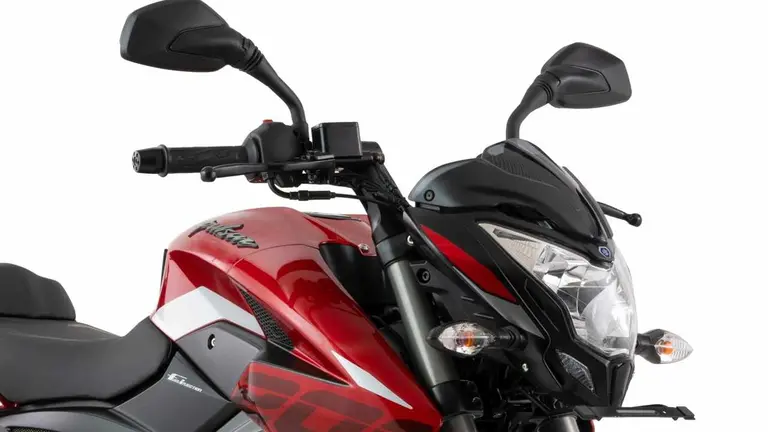 8 motos baratas para financiar en cuotas sin interés