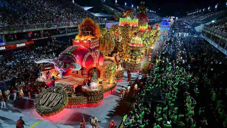 El Carnaval 2026 trae vacaciones XXL y el turismo promete una gran movida