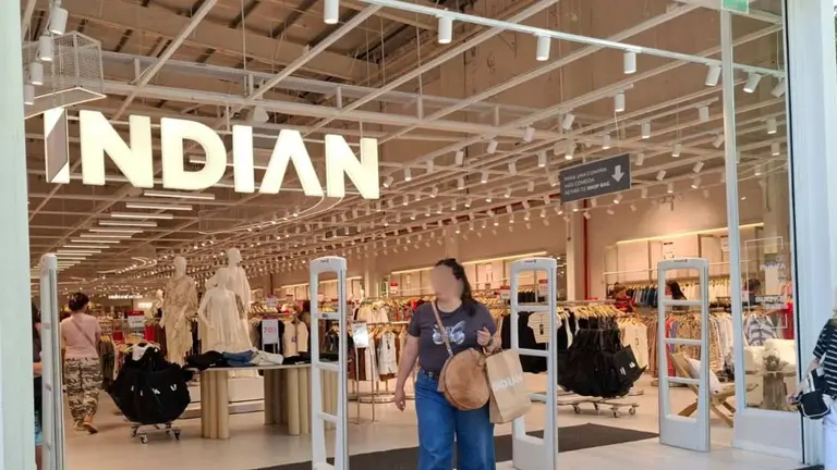 Cadena uruguaya de ropa Indian abrirá un mega local en el shopping más grande de Argentina