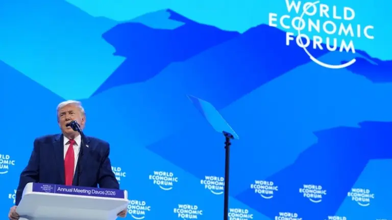 Trump redobla sus críticas a la UE en Davos: "Europa no va en la dirección correcta"