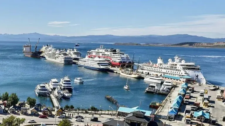 El Gobierno nacional denunció irregularidades e intervino el puerto de Ushuaia por doce meses
