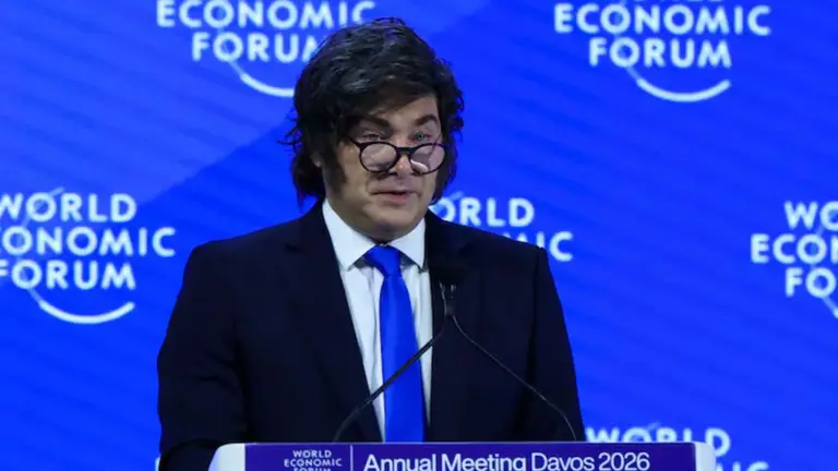 Milei tuvo un discurso menos explosivo y se corrió de la geopolítica, pero dejó una llamativa definición