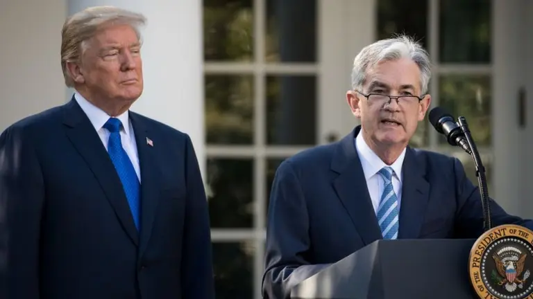 La Fed desafía a Trump: mantuvo las tasas sin cambios y no prevé recortes en el corto plazo