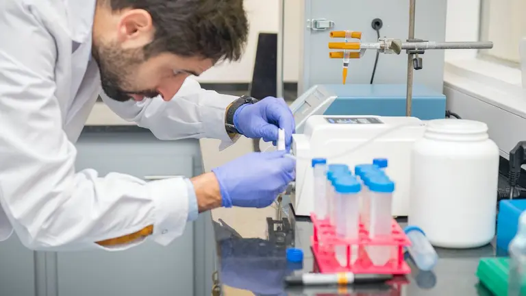 Orgullo argentino: 4 científicos emprendedores que pasaron del laboratorio a crear startups innovadoras