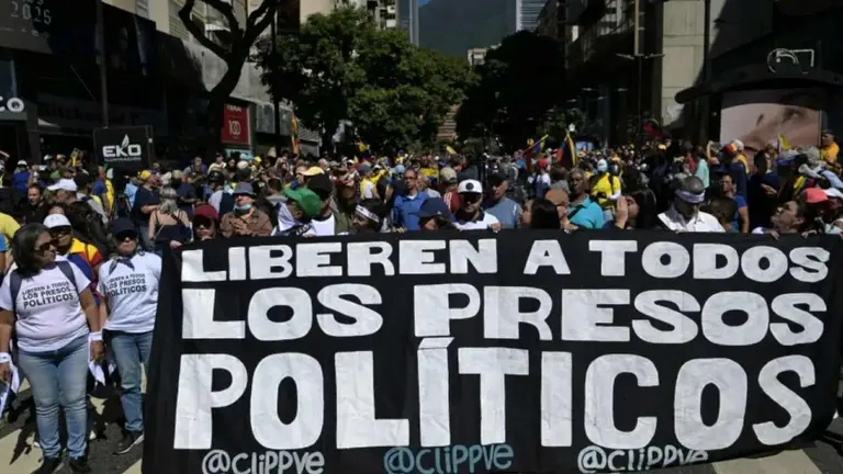 El gobierno de Venezuela anunció que liberará a todos los presos políticos la semana que viene
