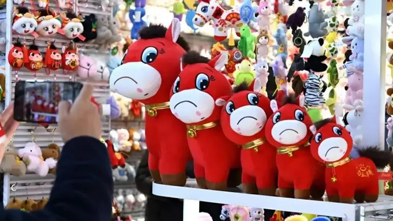 La increíble historia del caballo llorón, el juguete más vendido del mundo