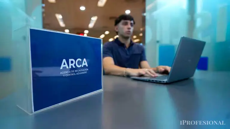 Recategorización de oficio del Monotributo: el Gobierno aclara qué depósitos de las billeteras virtuales están en la mira