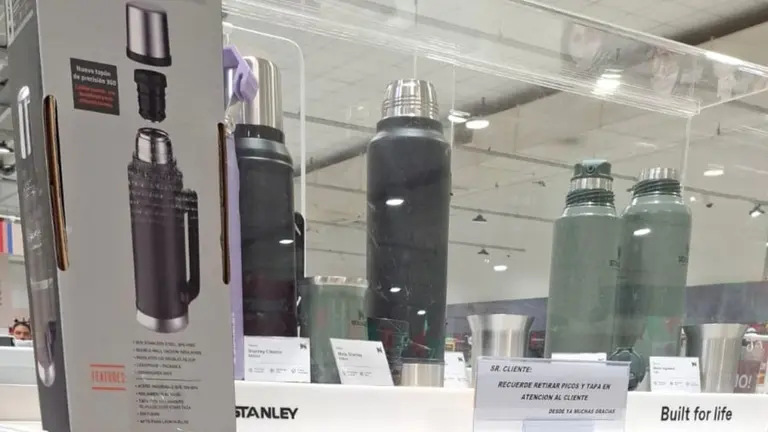 Carrefour vende termo Stanley con descuento