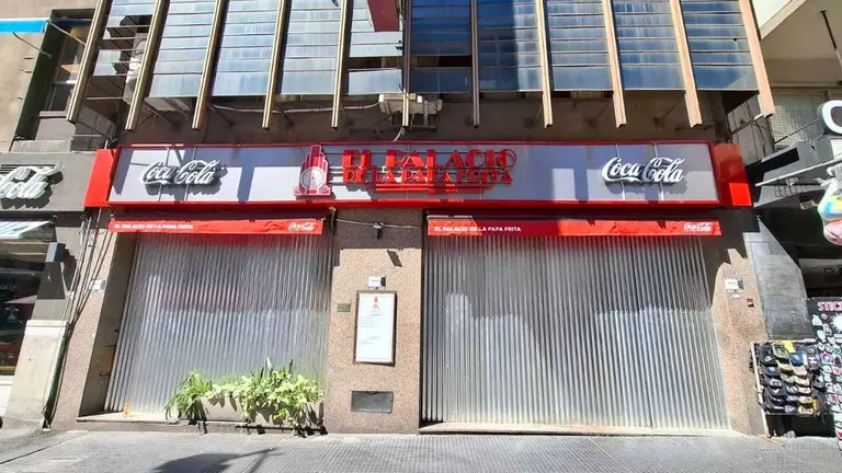 Cerró El Palacio de la Papa Frita