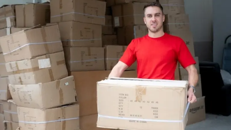 Es experto en importar cosas de China para vender y revela la regla de oro para no fracasar en el negocio