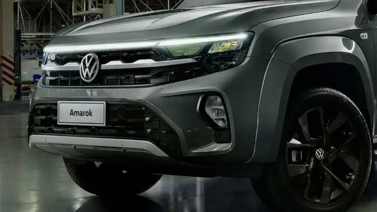La Amarok, más barata: Volkswagen bajó los precios de todas las versiones y estos son los nuevos valores