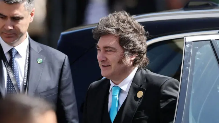 Milei está en España para participar de un foro ultraliberal, con emprendedores y expertos en criptomonedas