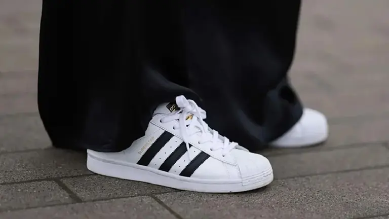 Zapatillas por $40.000 en el outlet de Adidas en Recoleta que humilla a la inflación