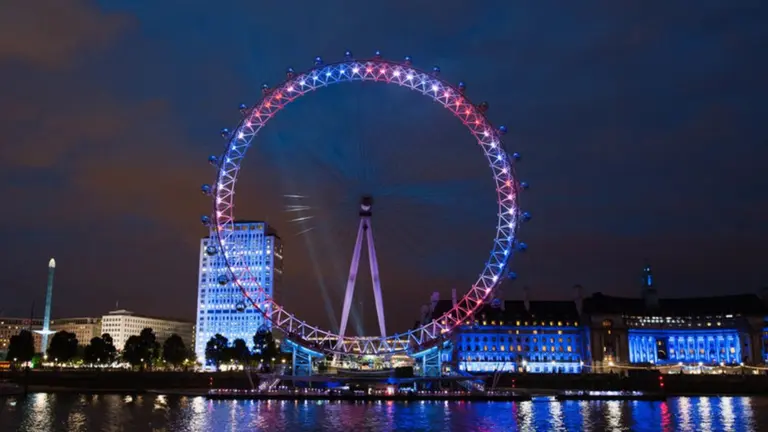 Empieza la obra del "London Eye" de Buenos Aires: dónde estará y cuándo se inaugura