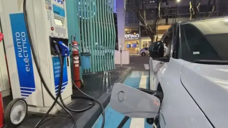 Mapa actualizado: dónde se puede cargar un auto eléctrico en el país