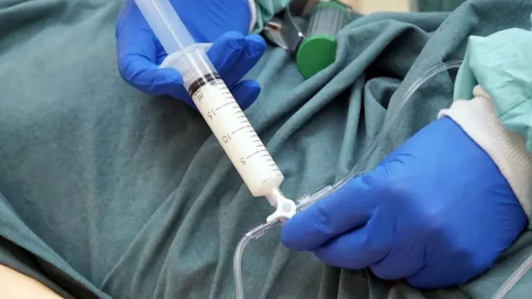 Qué son las "Propo fest", las fiestas clandestinas con drogas robadas del Hospital Italiano que dejaron un muerto