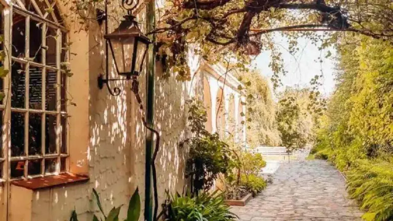 Turismo en Buenos Aires: el pueblo oculto que humilla a CABA