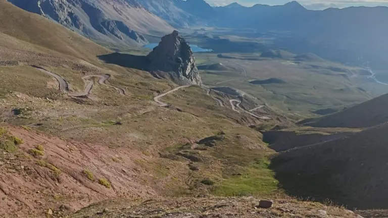 Recuperan una ruta en desuso para desarrollar un nuevo polo turístico de montaña: mirador, ríos, lagunas y más