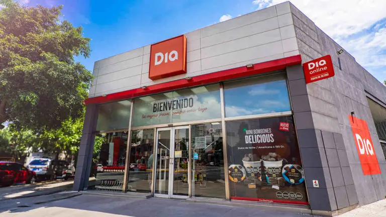 Dia acelera su expansión: busca franquiciados para sus más de 1.000 supermercados