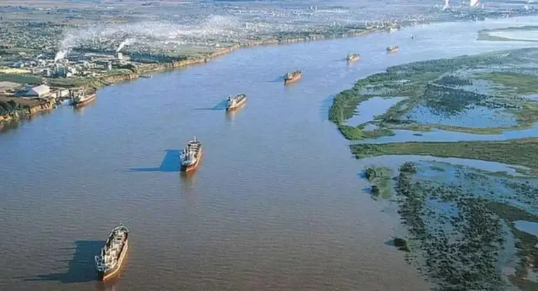 Hidrovía: Jan De Nul y Servimagnus desmienten vínculos con capitales chinos y cruzan a su competencia