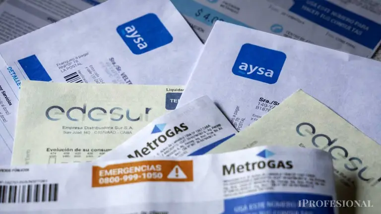 Una familia del AMBA necesita casi $250.000 en mayo para cubrir los gastos de luz, gas, agua y transporte