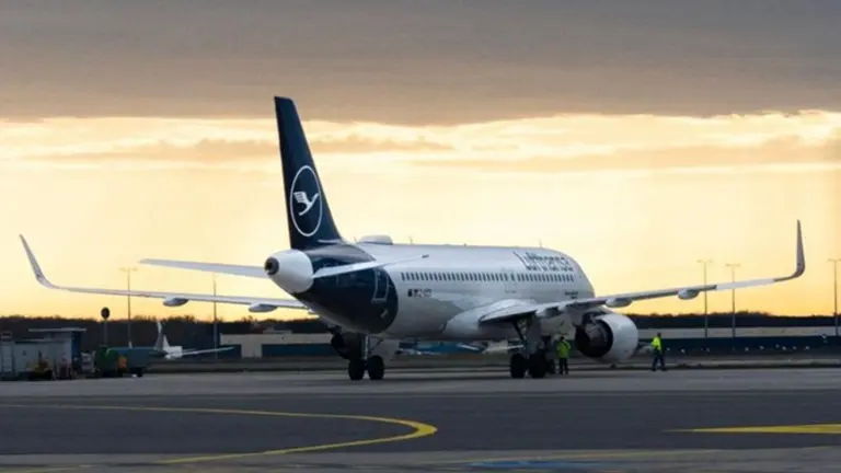 Una aerolínea internacional canceló 20.000 vuelos para ahorrar combustible por la guerra en Medio Oriente