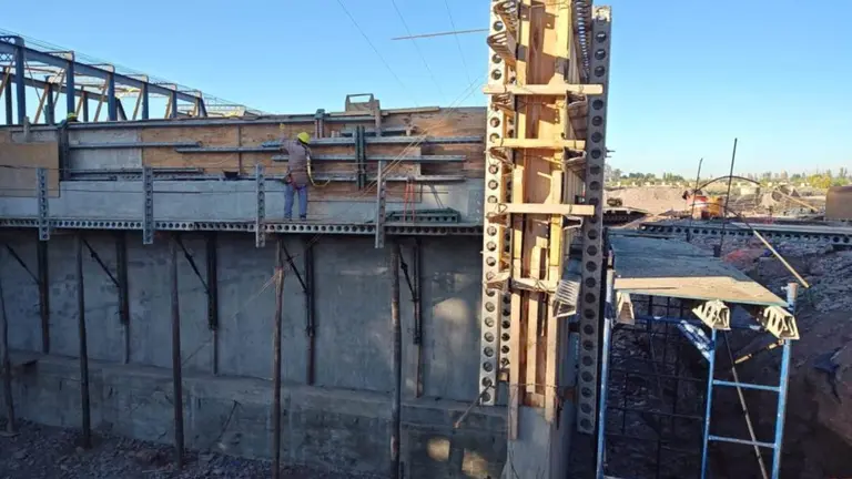 Uno de los primeros tres puentes del país, de 130 años, será reemplazado en una obra clave