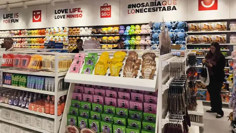 Furor por Miniso en Argentina: qué vende y precios