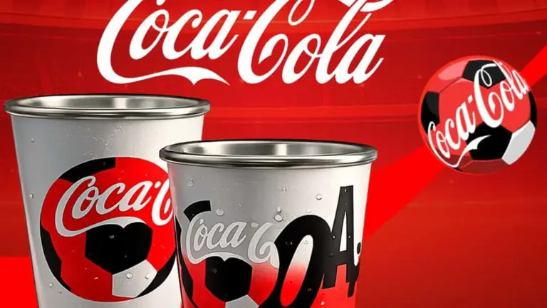 Coca-Cola lanzó los vasos del Mundial que cambian de color: precio y dónde conseguirlos