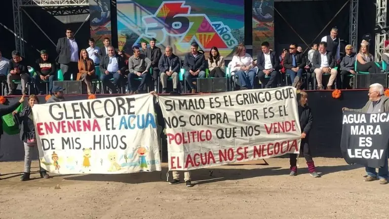 Imputan a dos mineras operadas por Glencore por presunta corrupción y daño ambiental