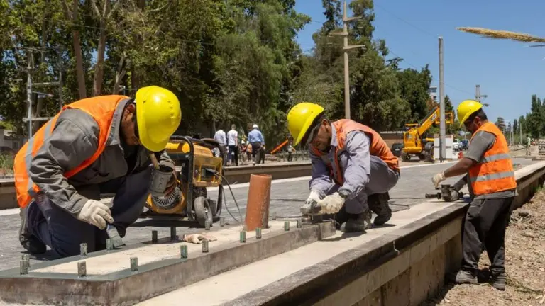 Más grande que Buenos Aires: una provincia superará la extensión de la red ferroviaria porteña