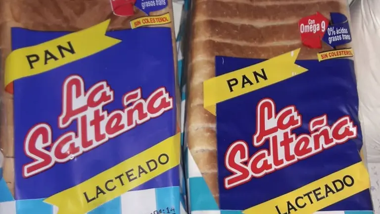 Dueña de marca de panificados La Salteña, al borde del colapso: adeudan sueldos y gremio alerta por los empleos