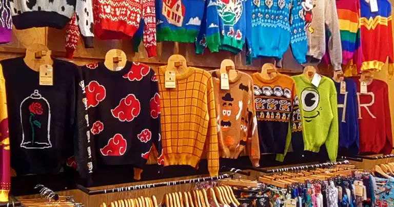 Marca emblemática de ropa juvenil cierra otro local y se despide con 2x1 y otras ofertas