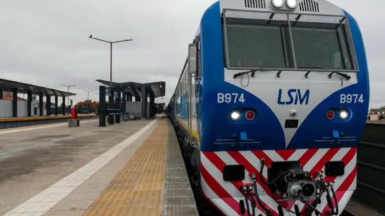 Esto es lo que le hicieron a los vagones de la Línea San Martín en la renovación integral