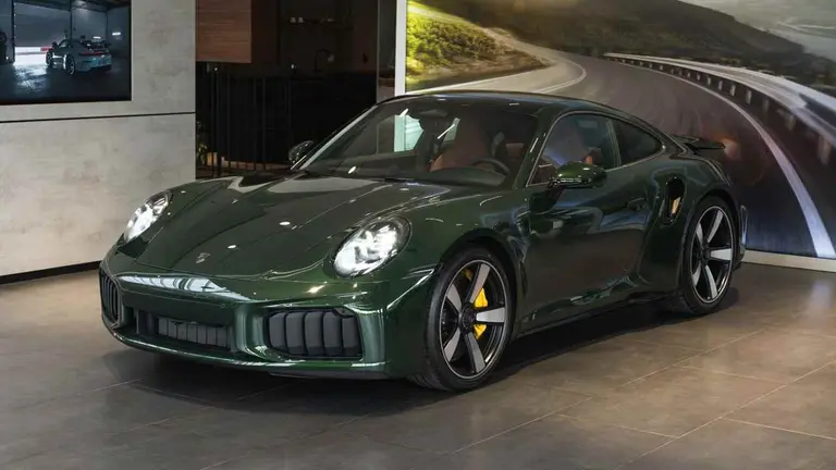 Porsche lanzó en Argentina el 911 más potente de la historia: cuesta lo mismo que un piso en Puerto Madero