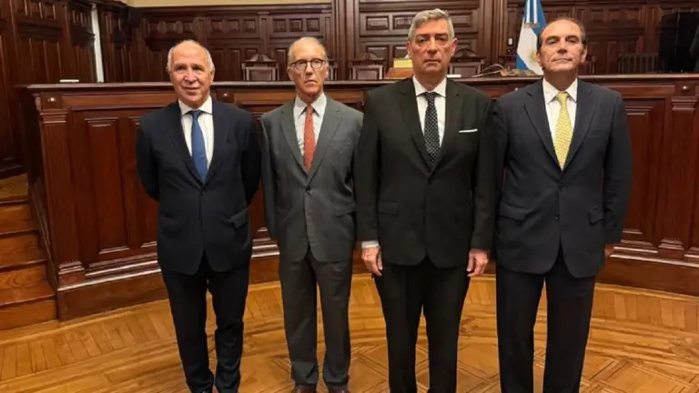 El Gobierno quiere reformar el proceso para nombrar los jueces de la Corte Suprema