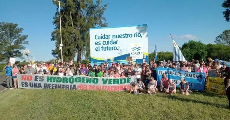 Planta de metanol desata rechazo en Argentina y Uruguay por riesgos ambientales ocultos