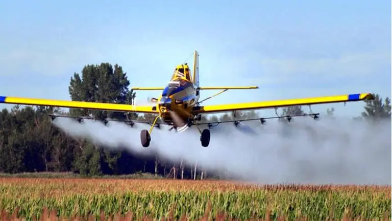 Fallo contra empresa de Eurnekian por fumigaciones sin control que afectaron a una comunidad