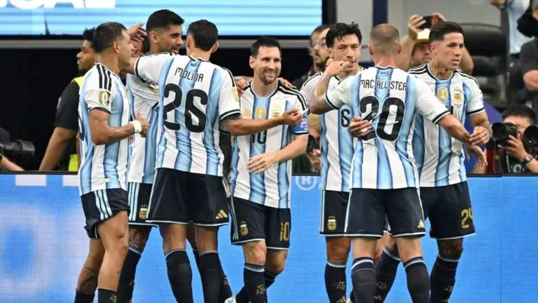 VIDEO | Messi metió un doblete y se convirtió en el máximo goleador en la historia de los Mundiales