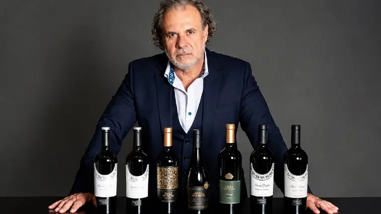 Uno de los mejores enólogos del país relanzó su proyecto y avisa: sin autenticidad, no hay futuro para el vino