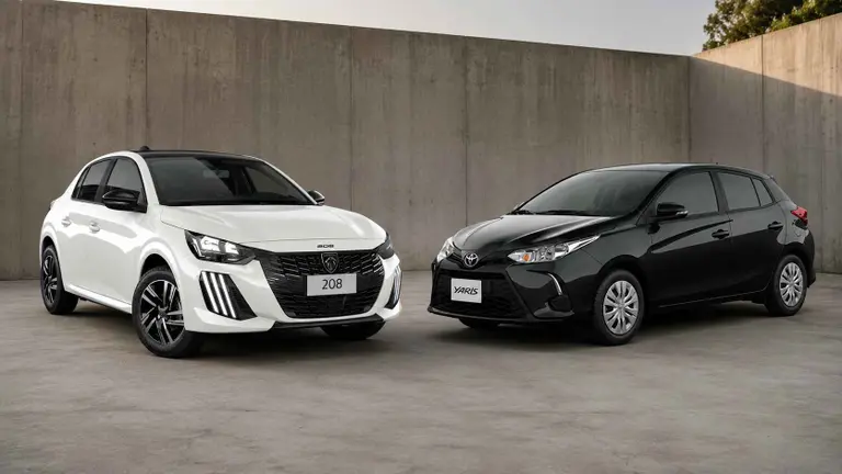 Qué auto conviene comprar entre un Peugeot 208 y un Toyota Yaris